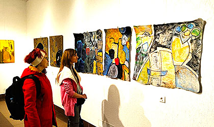 Учащиеся группы 32 посетили выставку работ по композиции «Истоки творчества»