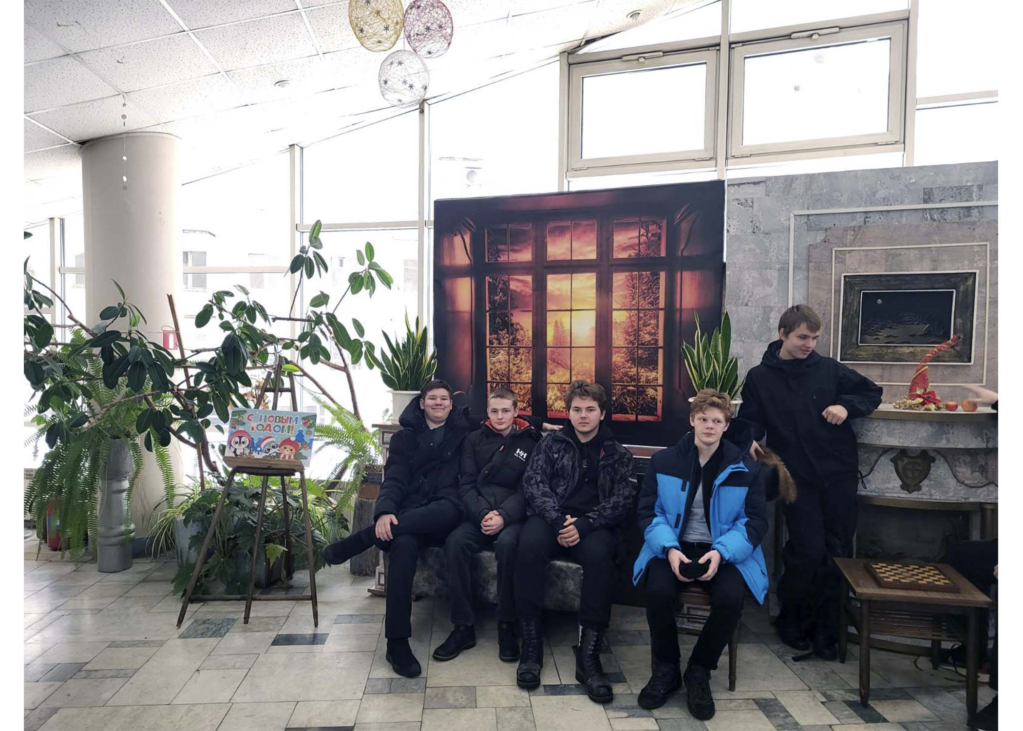 4 января, в рамках зимних каникул,  учащиеся группы 36, посетили кинотеатр "Октябрь"