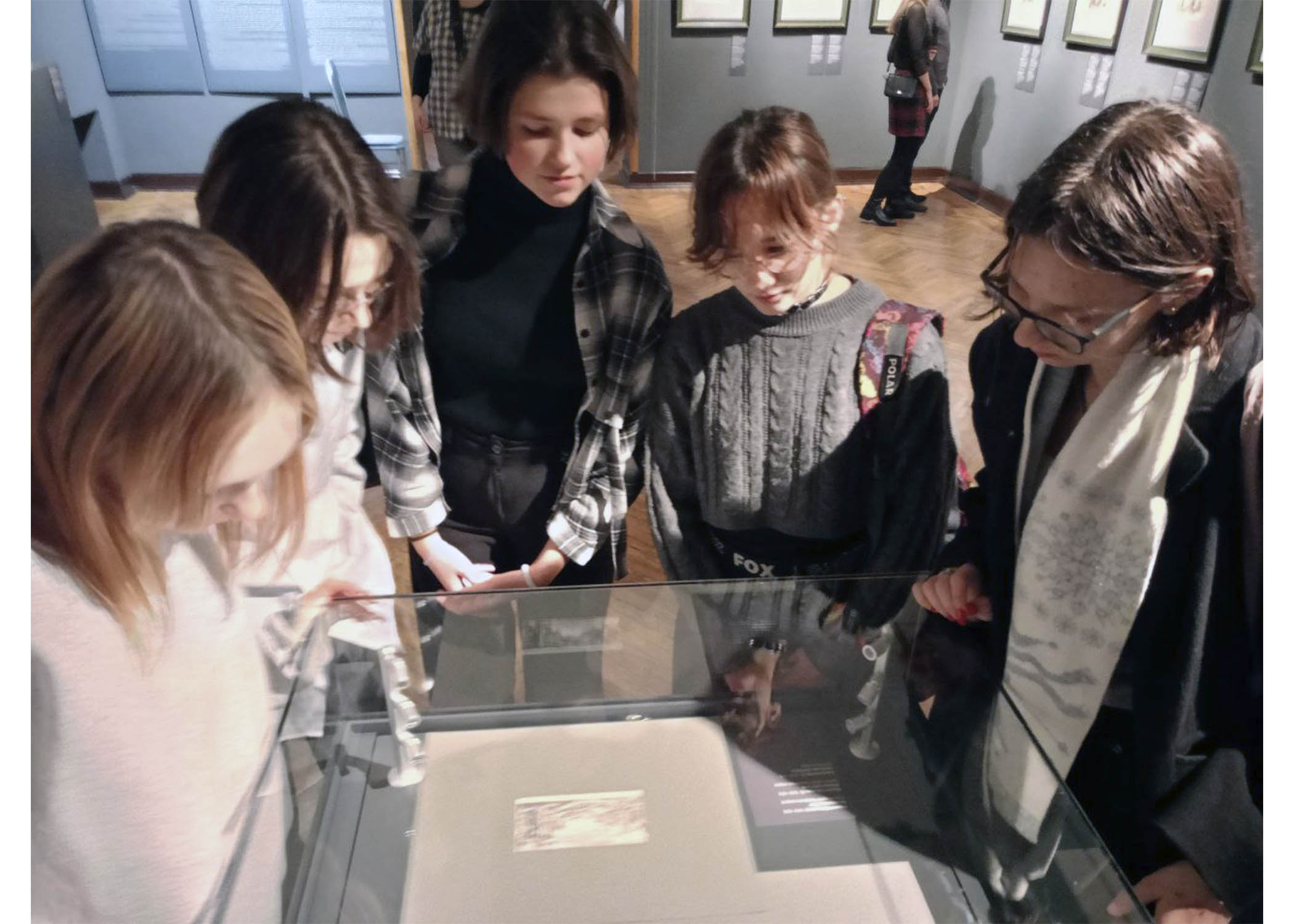 11 января учащиеся группы 1-ОТ посетили национальный художественный музей Республики Беларусь и были впечатлены его богатой коллекцией произведений искусства.