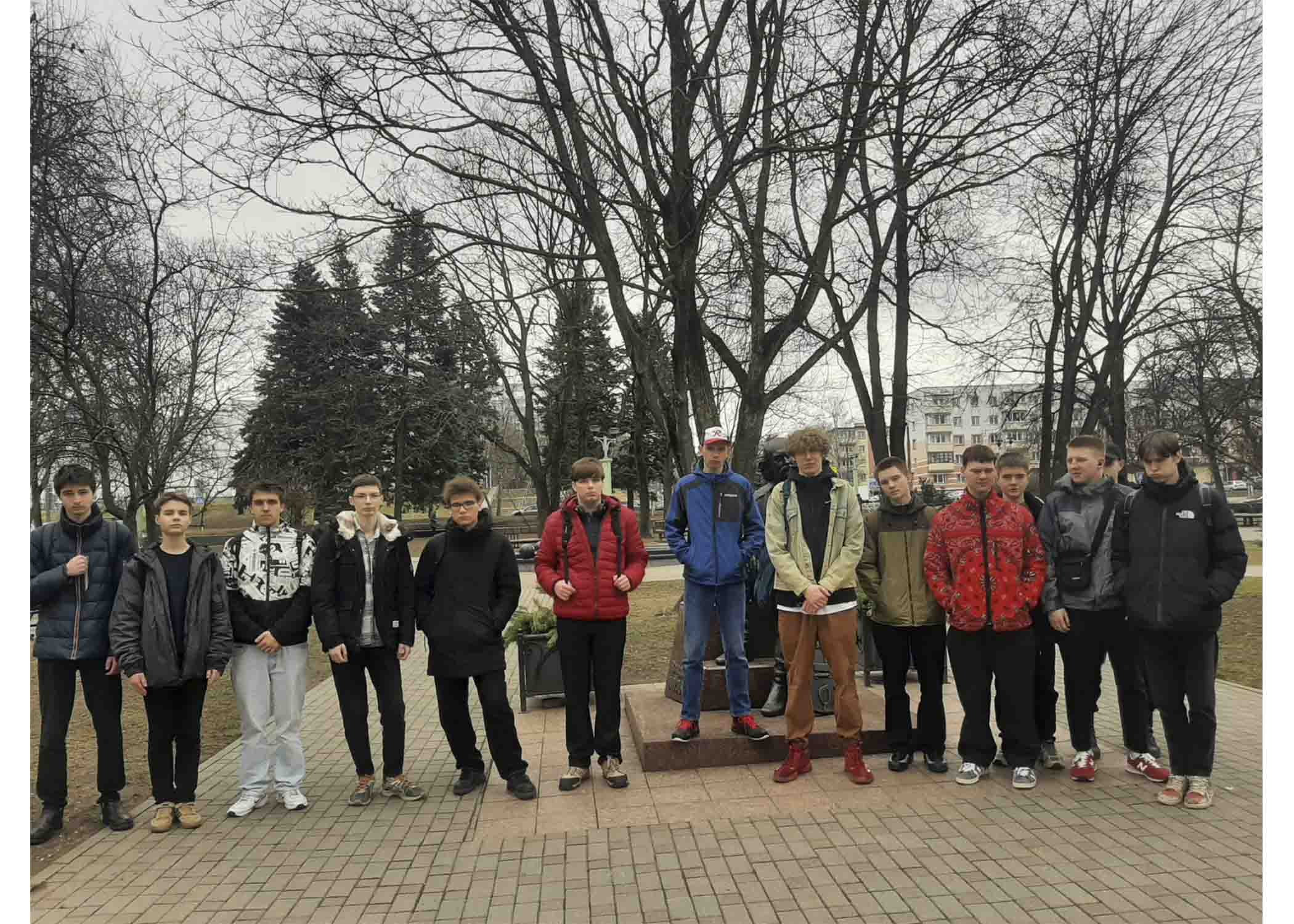 Учащиеся группы 35 посетили музей легендарного "Песняра" В.Г. Мулявина.