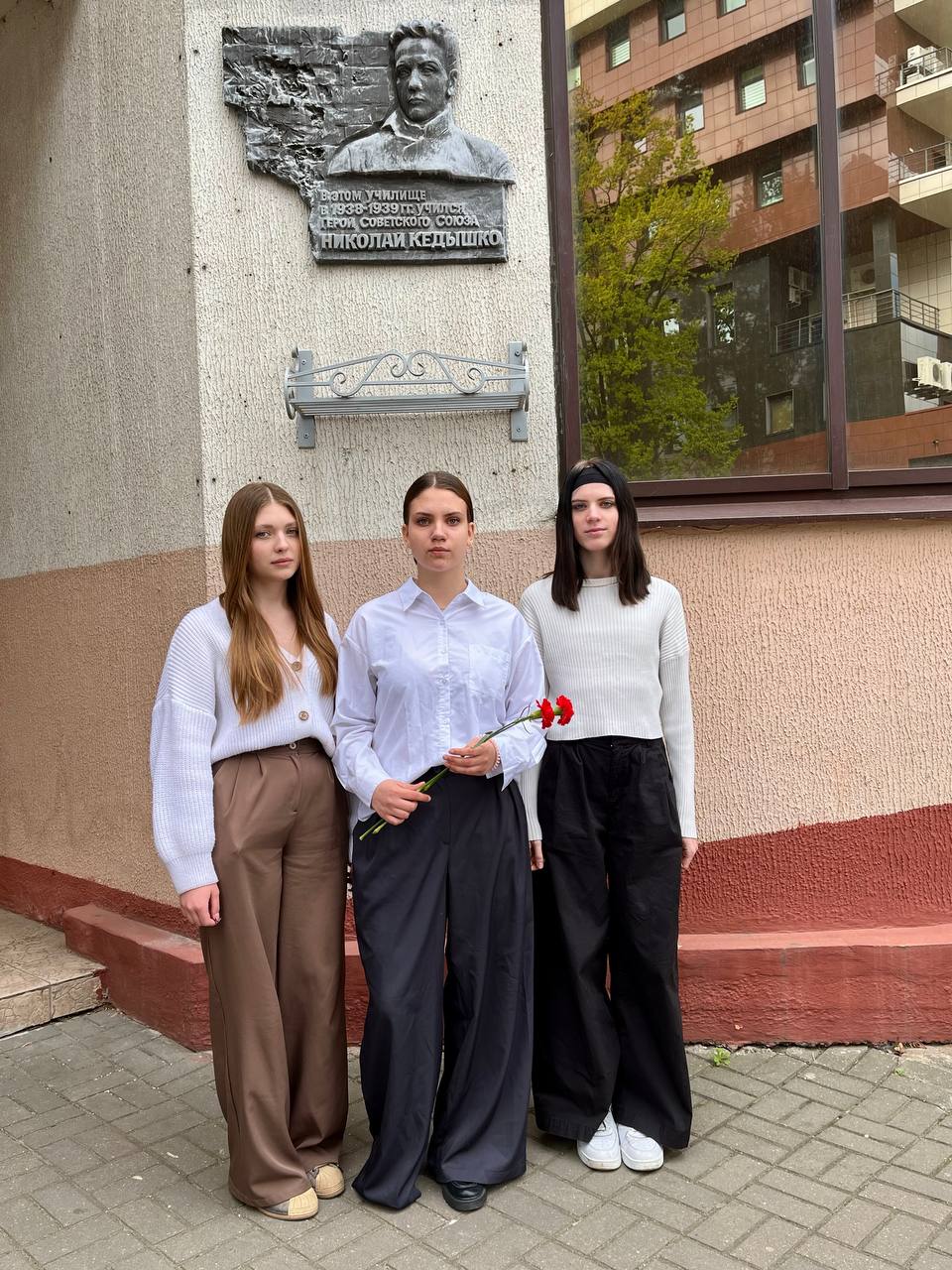 Время помнить — время действовать!