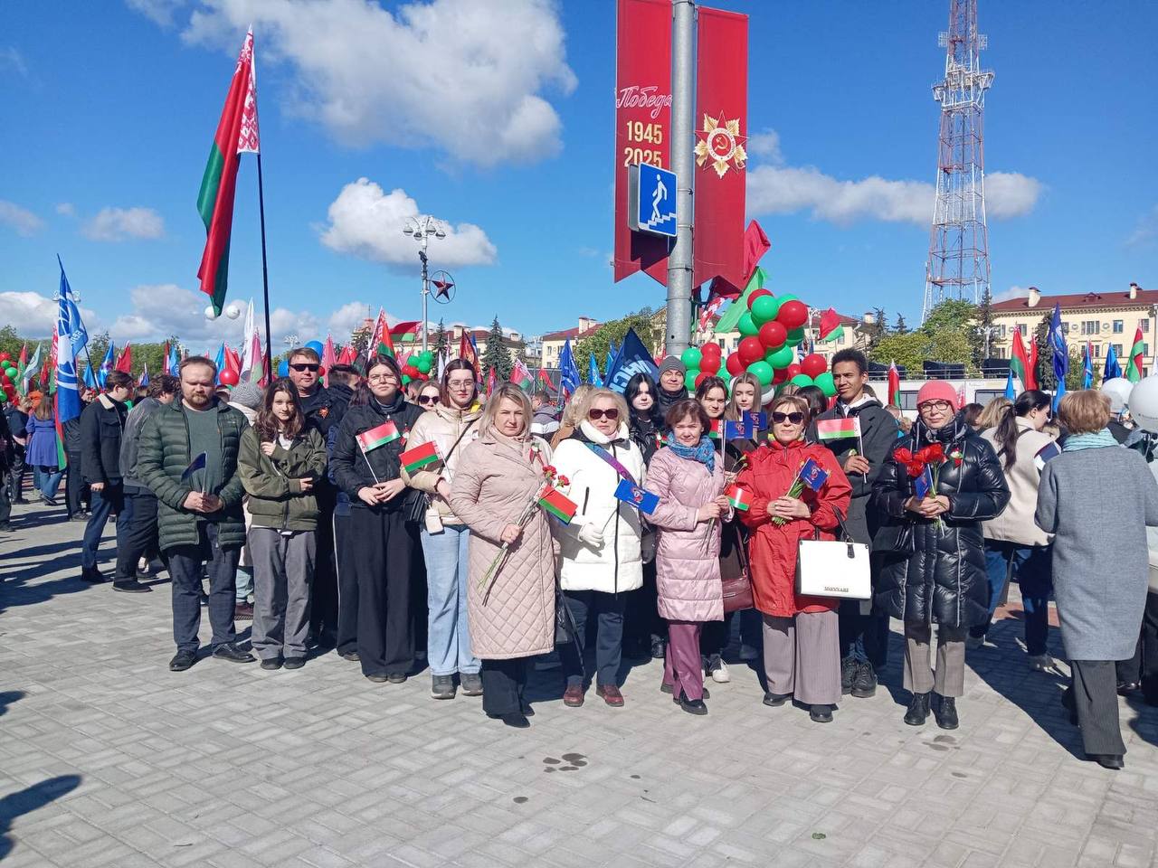 С праздником Великой Победы!