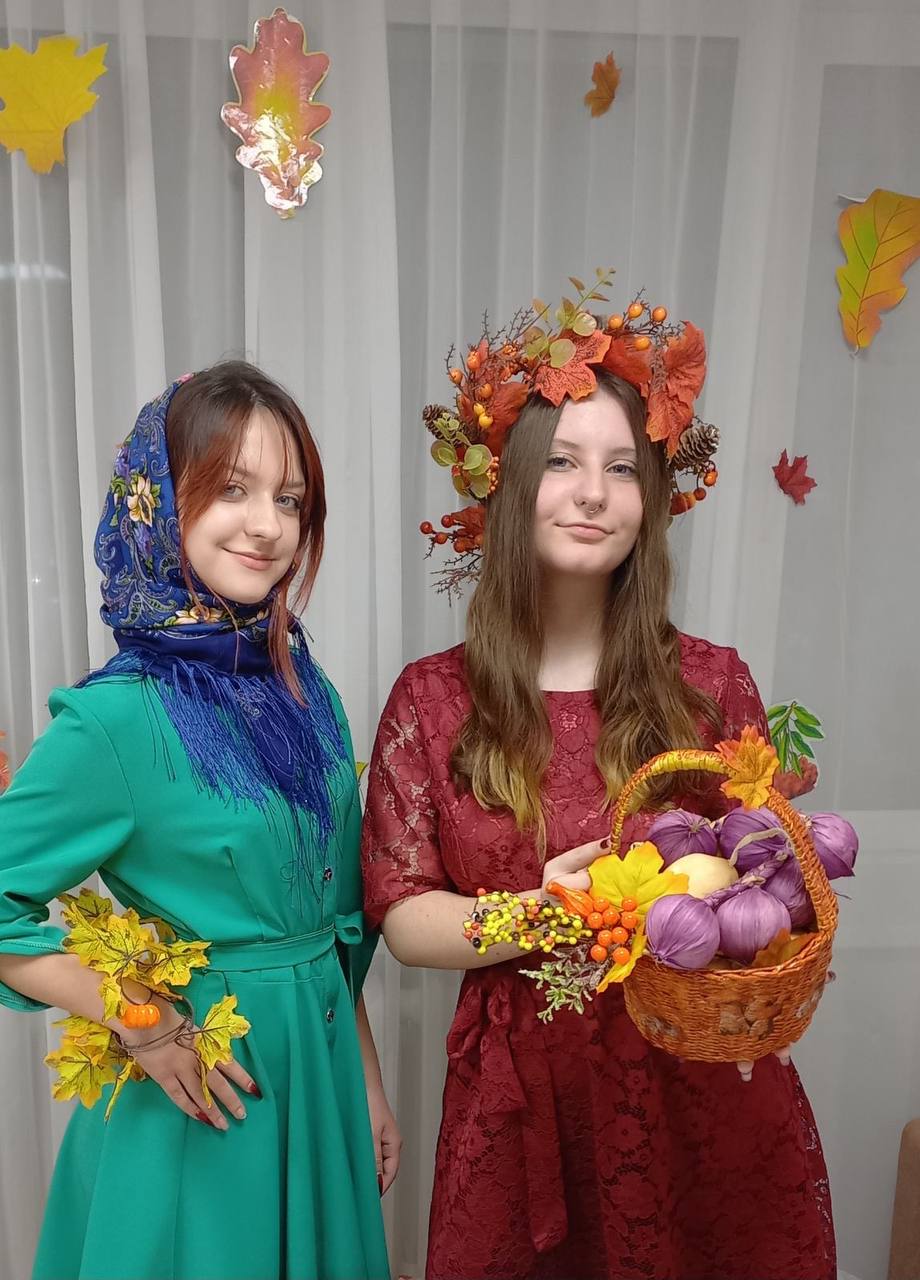 Волшебный вечер Осени в нашем общежитии!